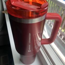 Stanley x Starbucks Red 40 oz Holiday Tumbler Mug