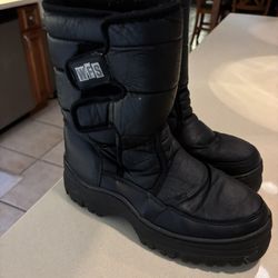 snow boots 