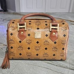 MCM Visetos Satchel With Tassel 