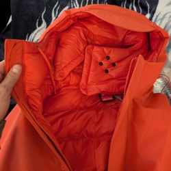Nike Gore-tex Winter Jacket Mens Size Large( Orange)