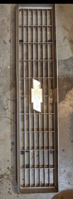 Chevy square body grill 73-74