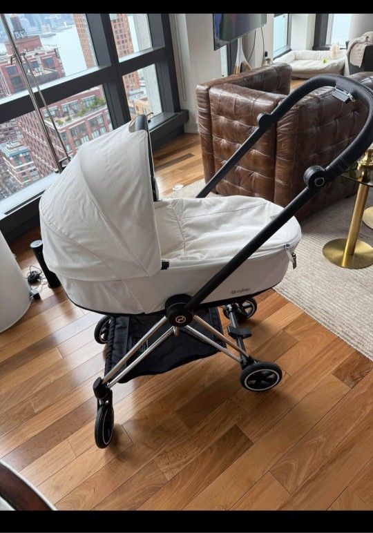 Cybex-stroller