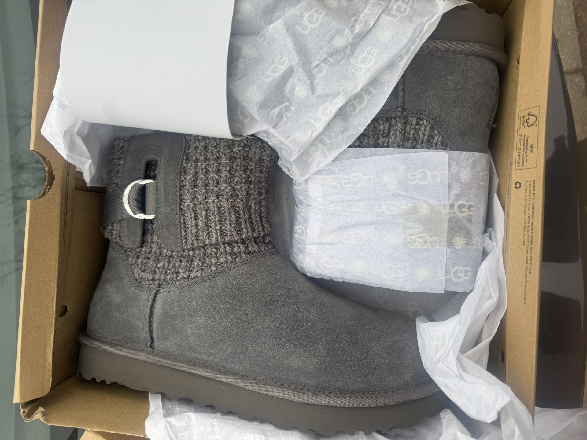 Uggs Size 10 Women Solene