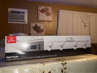 Globe Payton 4-Light Track Bar