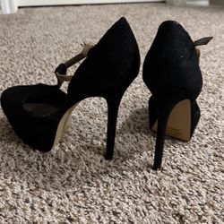 Black High Heels 