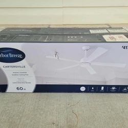 Harbor Breeze Cartersville 60-inch LED Indoor/Outdoor Ceiling Fan with Remote Control -BRAND NEW