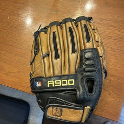 Wilson Baseball Glove