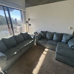 2 Couches + Chaise