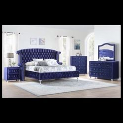 Queen Bed Dresser Mirror Chess Nightstand $1600 King Also Avail $1700