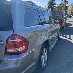2012 Mercedes-Benz GL-Class