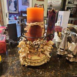 Querubins Candle Holder