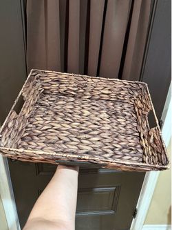 Woven Seagrass Storage Basket Tray
