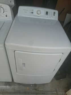 Insignia Electric Dryer 