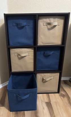 Storage with 6 Bins