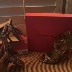 Only used 1 Time & Perfect for Holidays!!