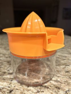 Citrus Juicer
