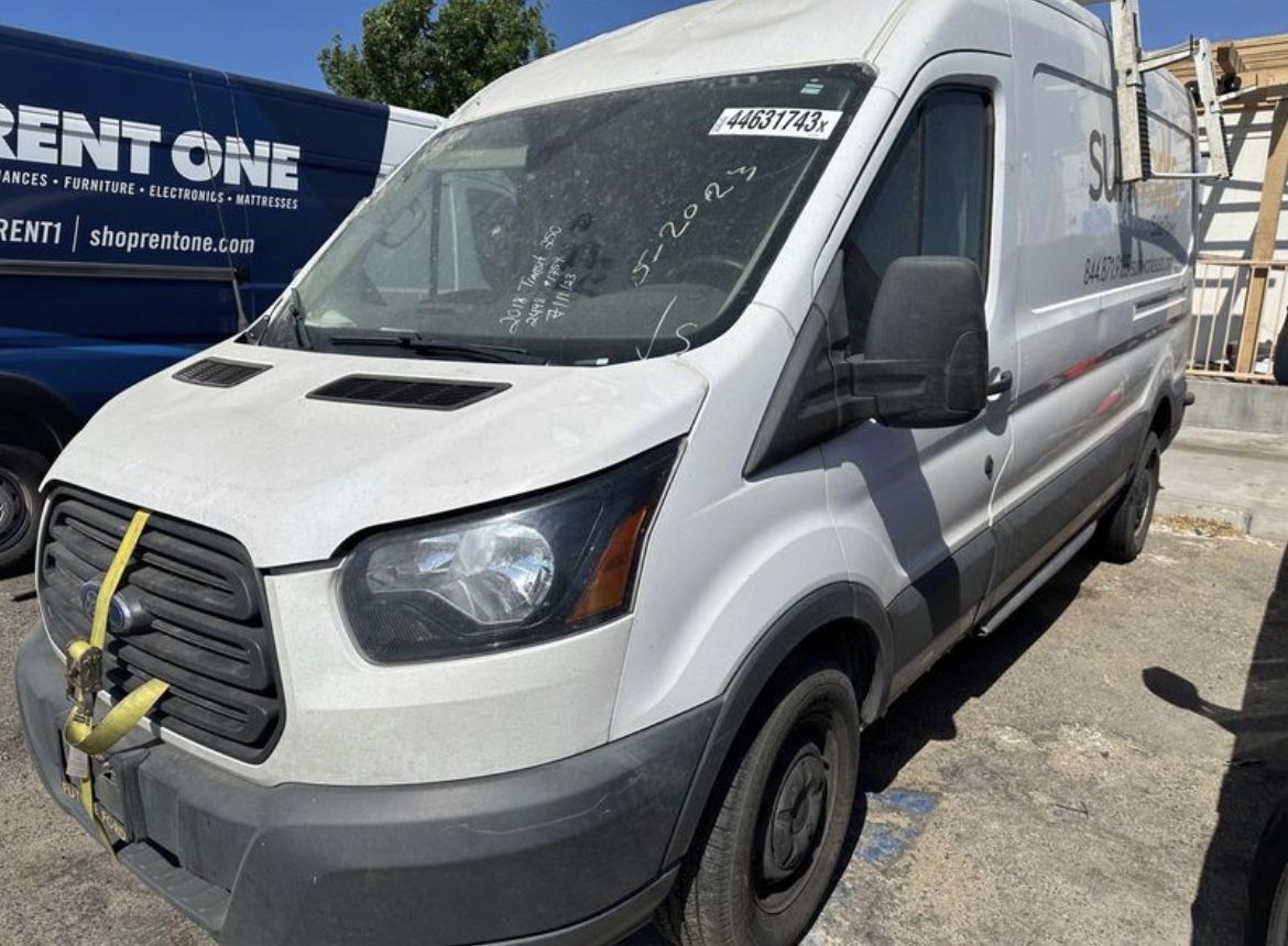 2018 Ford Transit Van Part Out 