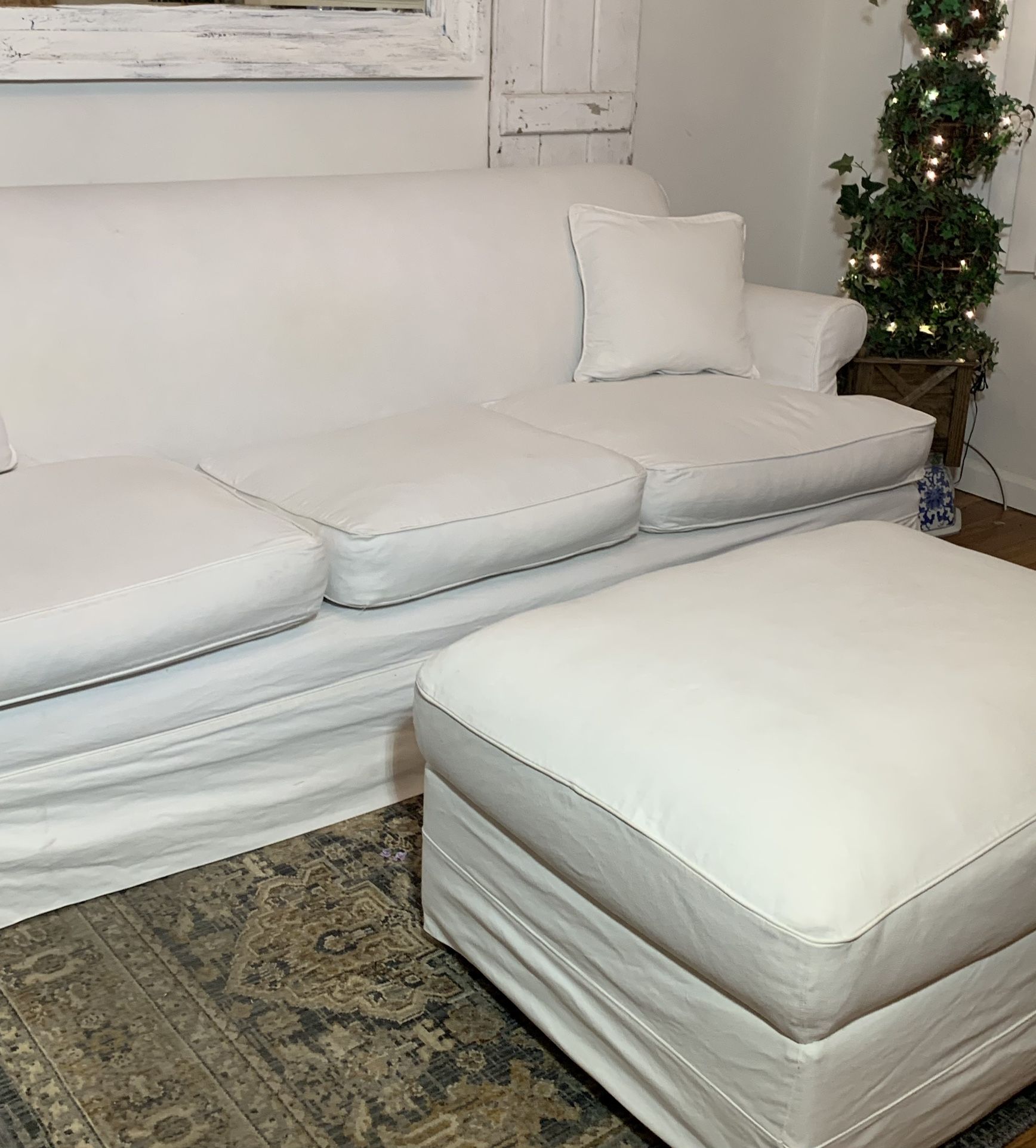 Pottery Barn Denim White Slipcover Sofa for Sale in Los Angeles, CA