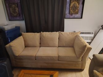 Tan Saude Couch With foldable bed