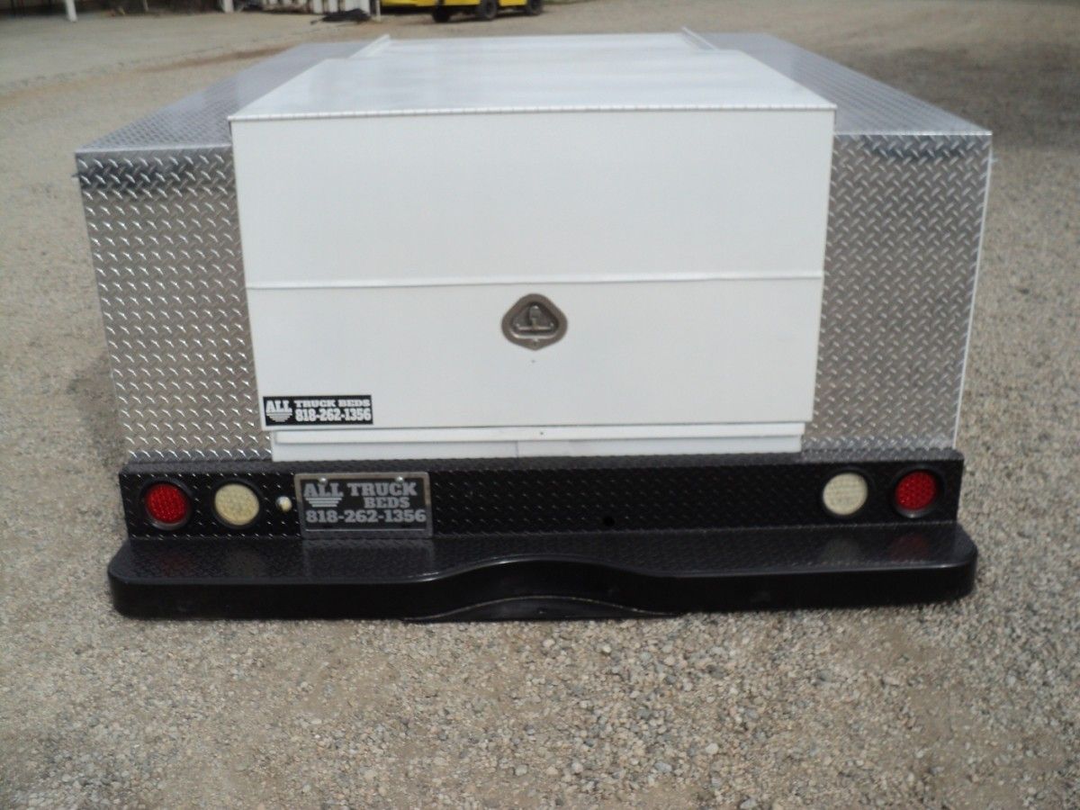 WOW-SAVE -60%##ROYAL PROTECTOR" Enclosed Utility & Deluxe Dress-Up Kit auto parts accessories