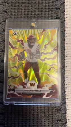 Jayden Daniel’s #98 2026 topps Resurgance /15