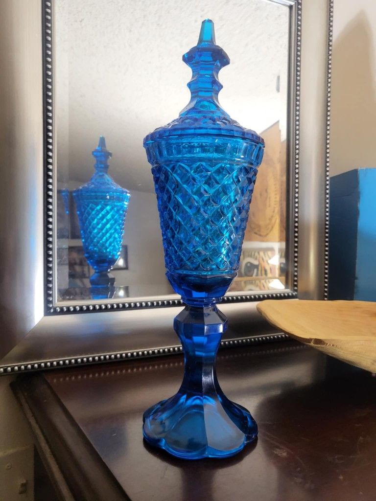 Diamond Blue Point Pedestal Candy Jar