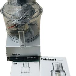 Cuisinart Food Processor With Brand New Blades & Work Bowl