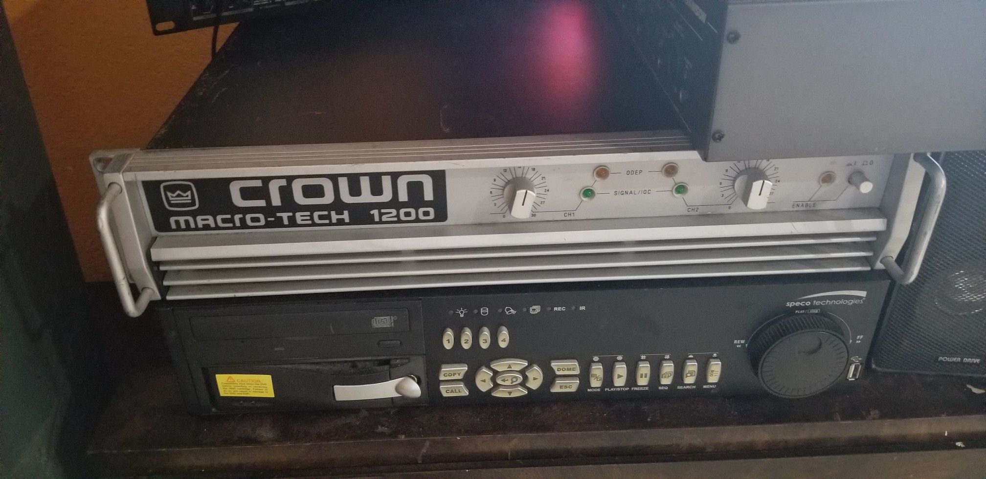 Crown amplifiers 1200 watts