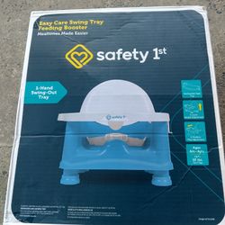 Safety 1st Easy Care Swing Tray Feeding Booster Seat Chair