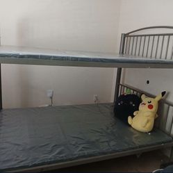 Full Bunk  Bed 
