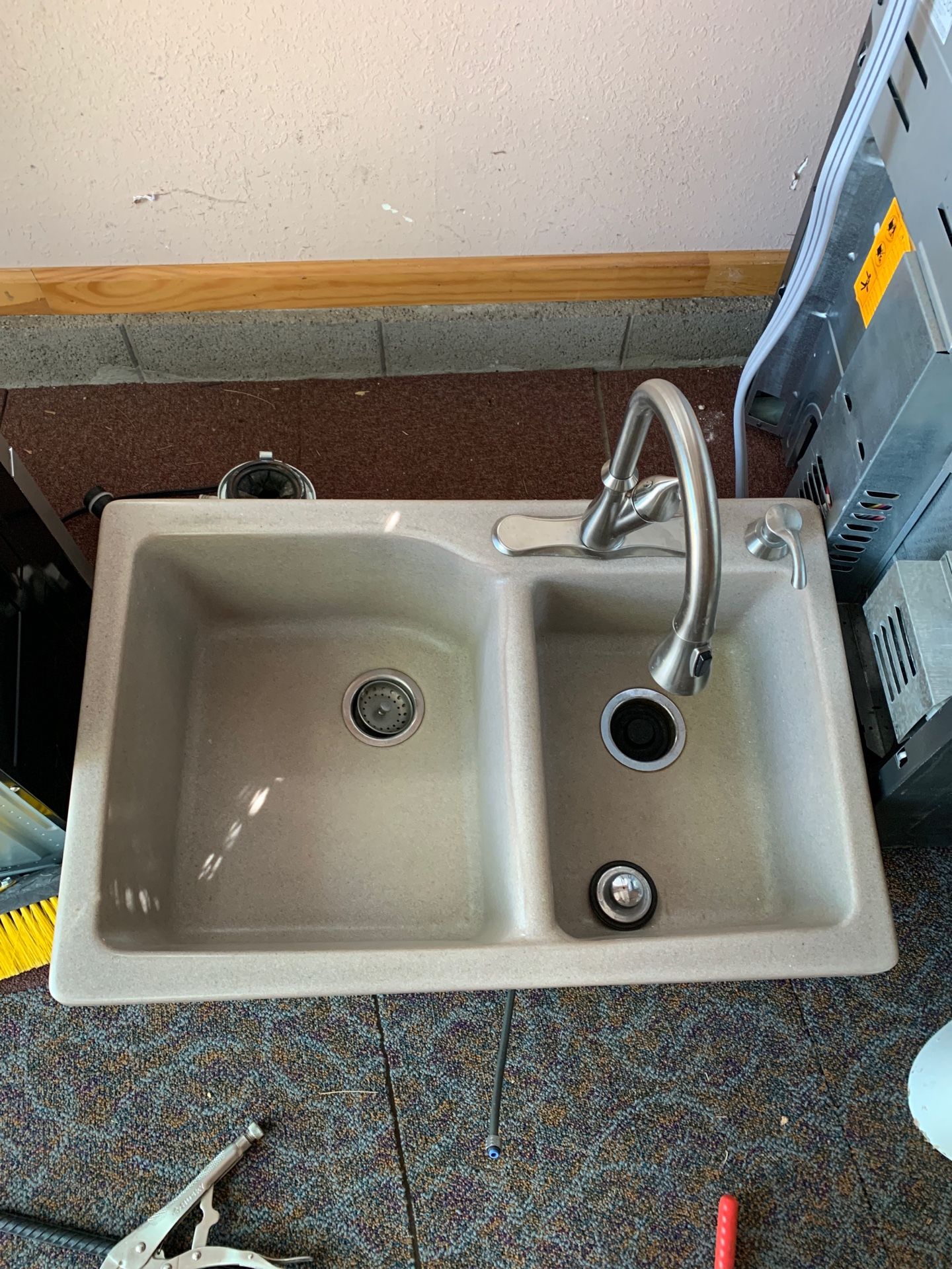 Sink and 3 toilets