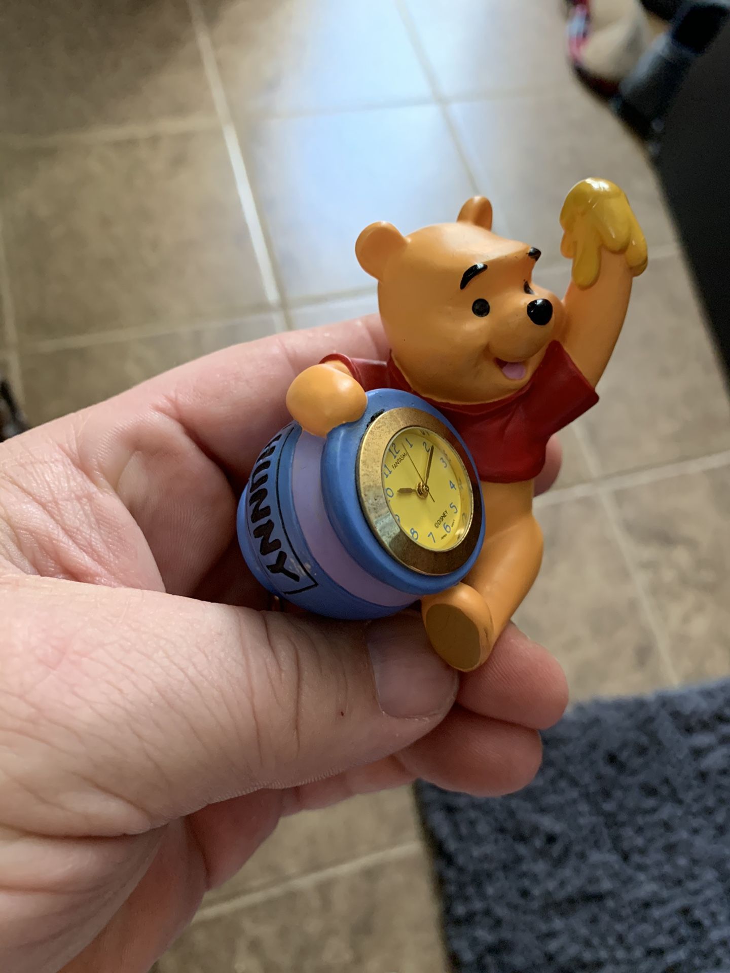 Small Disney Fantasma Pooh & Tigger clocks