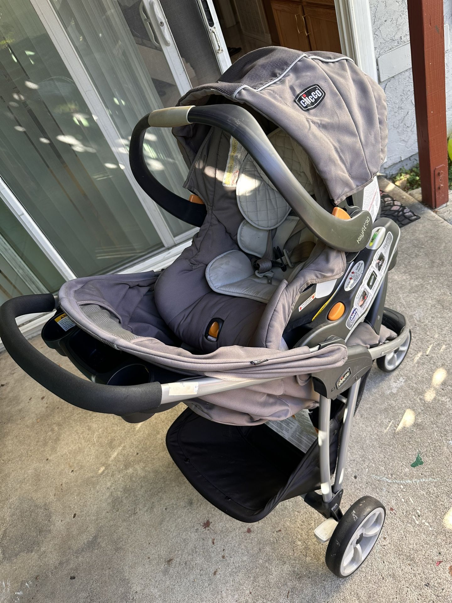 Chicco Viaro Stroller And Car Seat