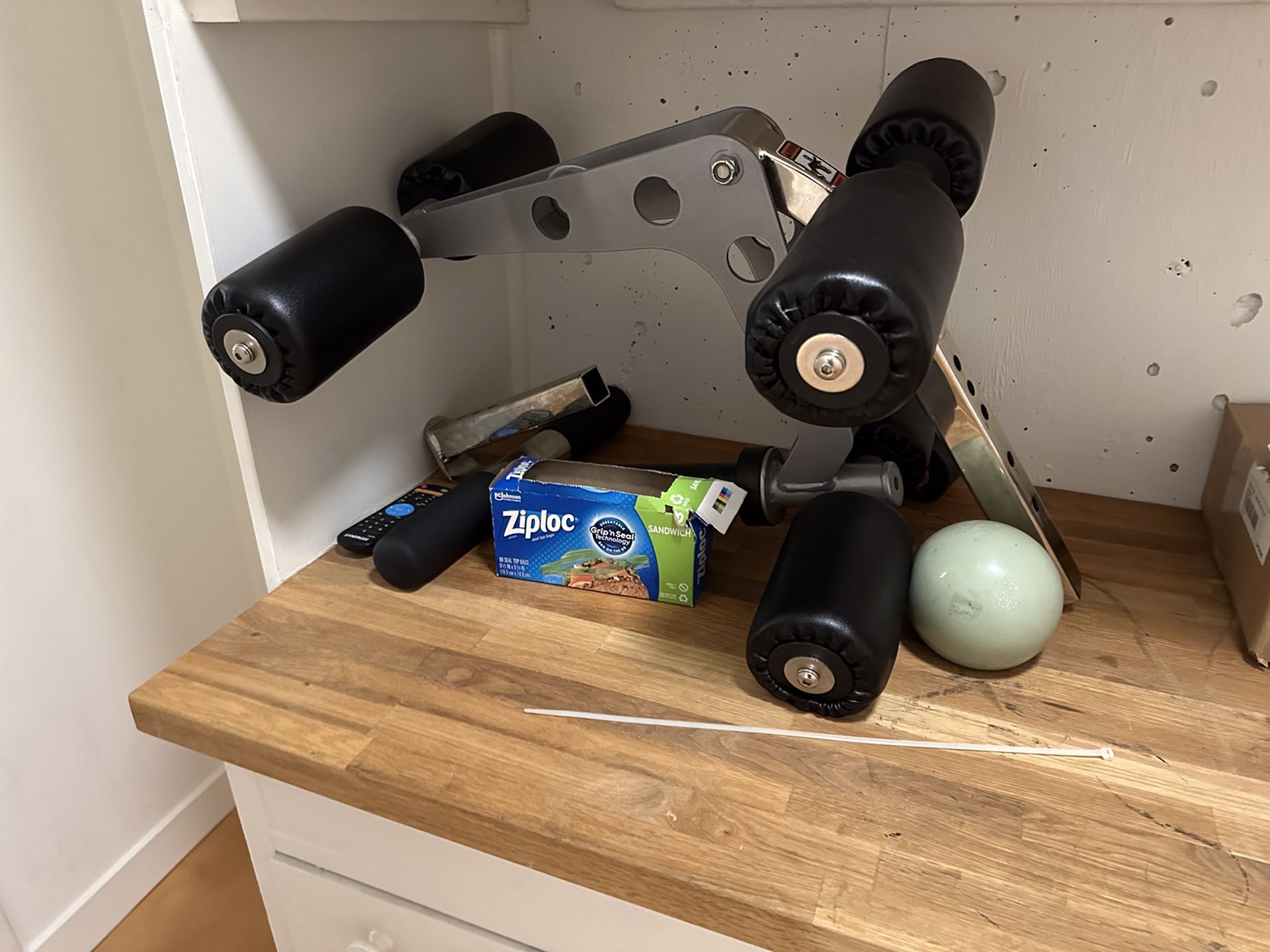 Quad And Hamstring Curl Attachment 