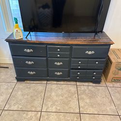 dresser / cajonera