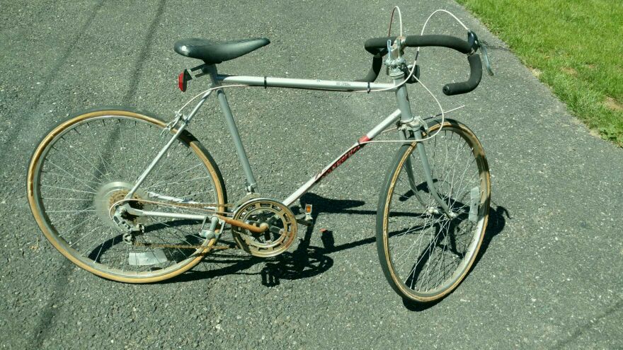 Huffy carrera 10 speed bike for Sale in Syracuse, NY - OfferUp