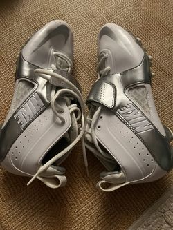 La Crosse Cleats Size 10.5