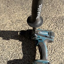 Makita 1/2” 18 Volt Hammer Drill With Handle