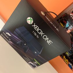 Xbox One 1TB Forza Edition