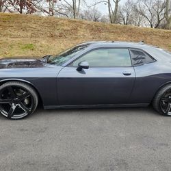 DODGE SRT8 CHALLENGER 