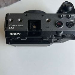 Sony FX3 Full-frame Cinema Line Camera 