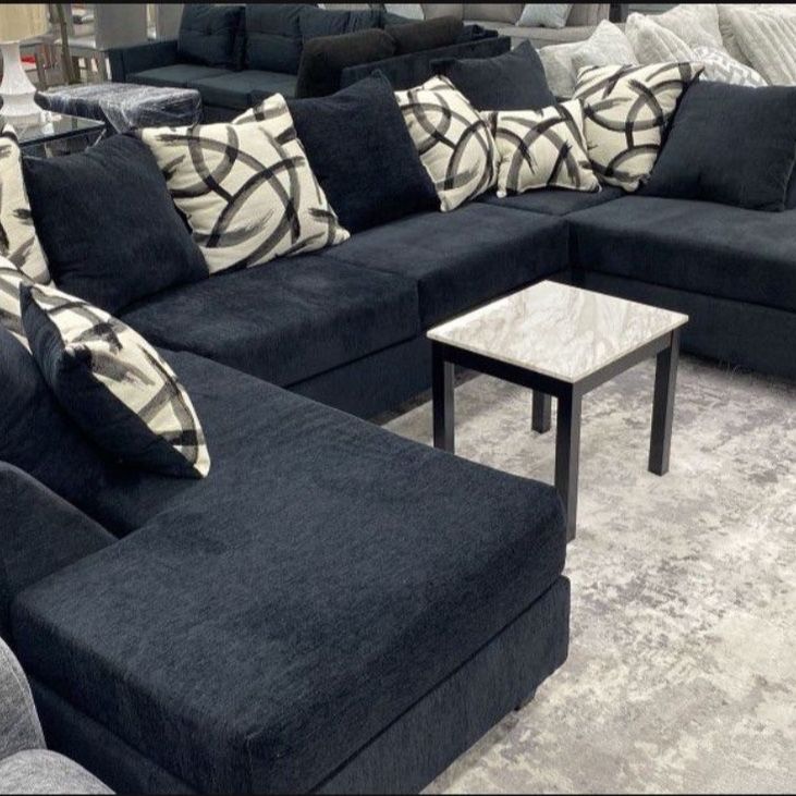 New Double Chase Sectional With Free Delivery 