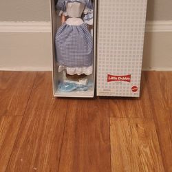 Barbie Collector's Edition Doll Series III Little DEBBIE Snacks