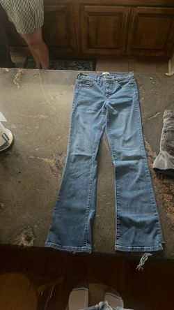 Mid rise flared jeans