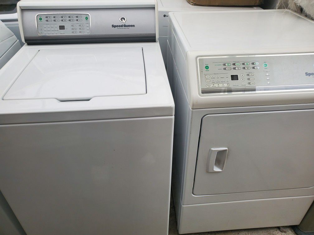 SPEED QUEEN COMMERCIAL WASHER $600/DRYER GAS $600