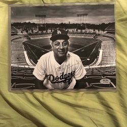 LA DODGERS TOMMY LASORDA SIGNED AUTO 8x10 PHOTO PSA COA 