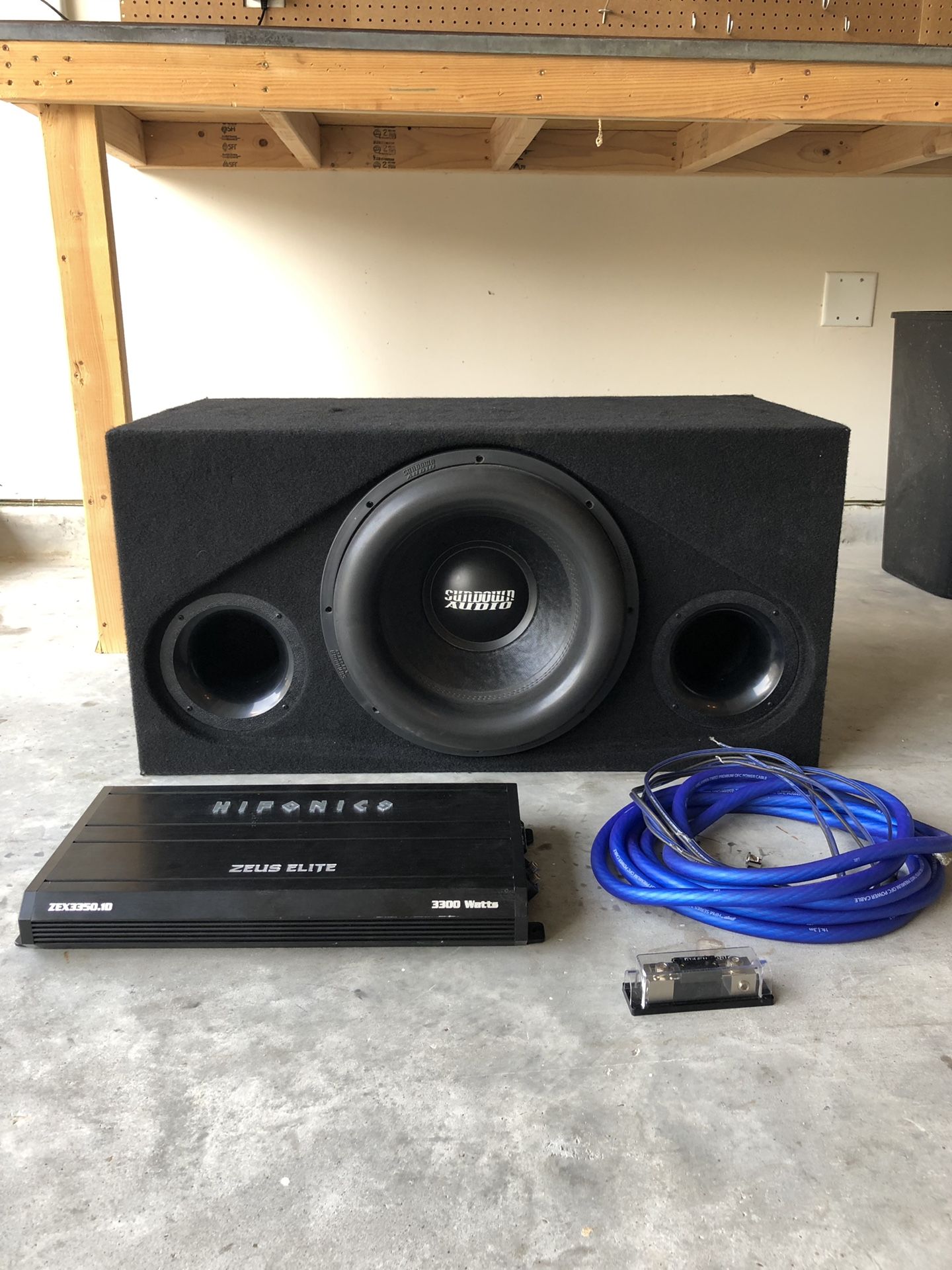 Sundown 15inch Zv4 Subwoofer, Hifonics 3300 watt amp, Custom ported box