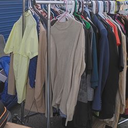 Double sided clothing rack