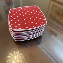 8 dessert dishes for $5