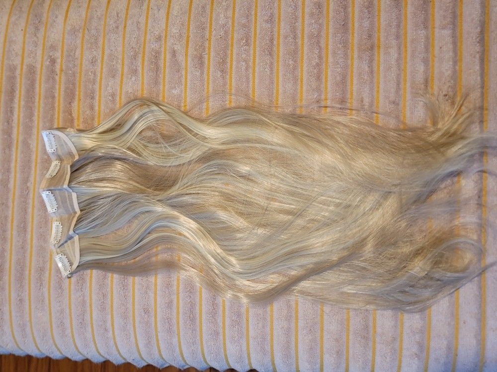 Blonde Mixed Straight Clip In Extension